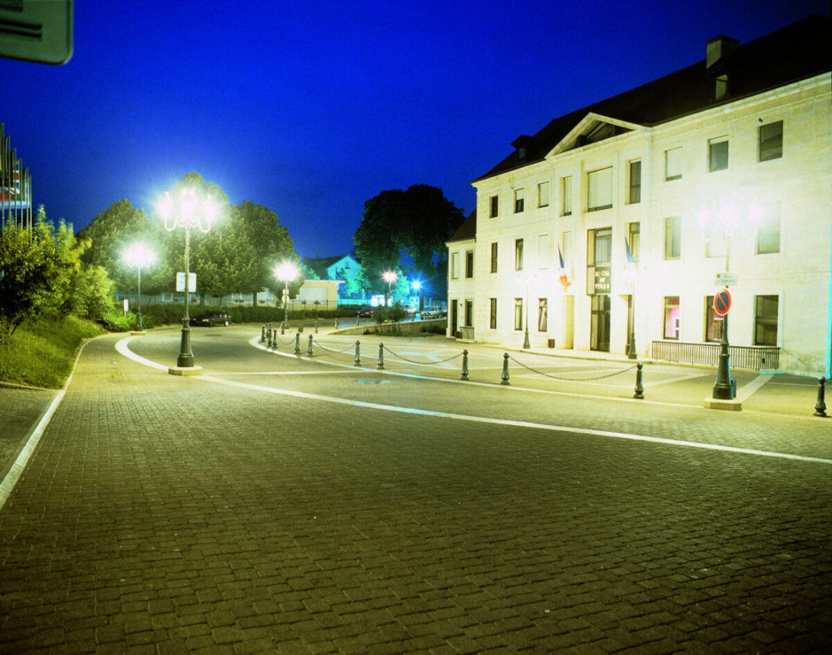Im Borne Place Armes 2