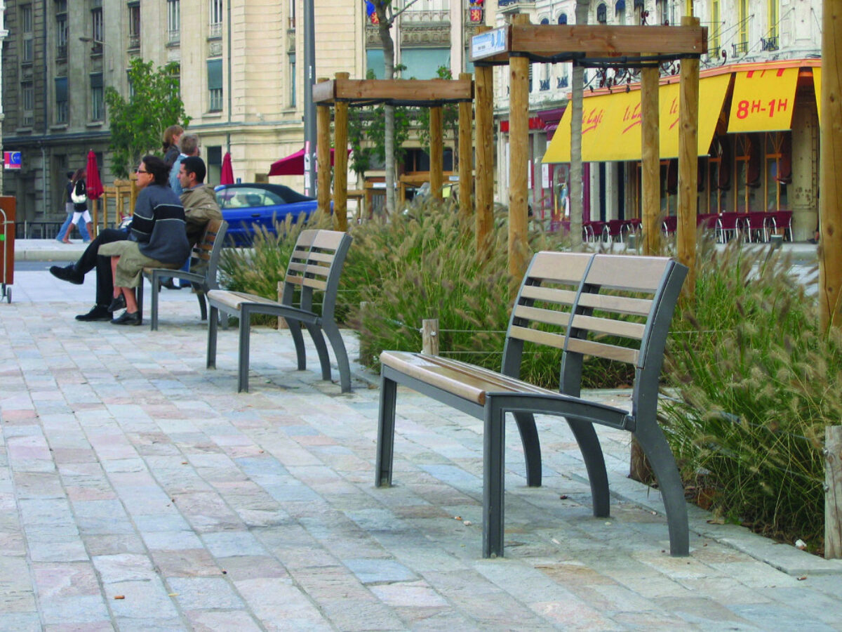 Im Banc Simple Urbino 4