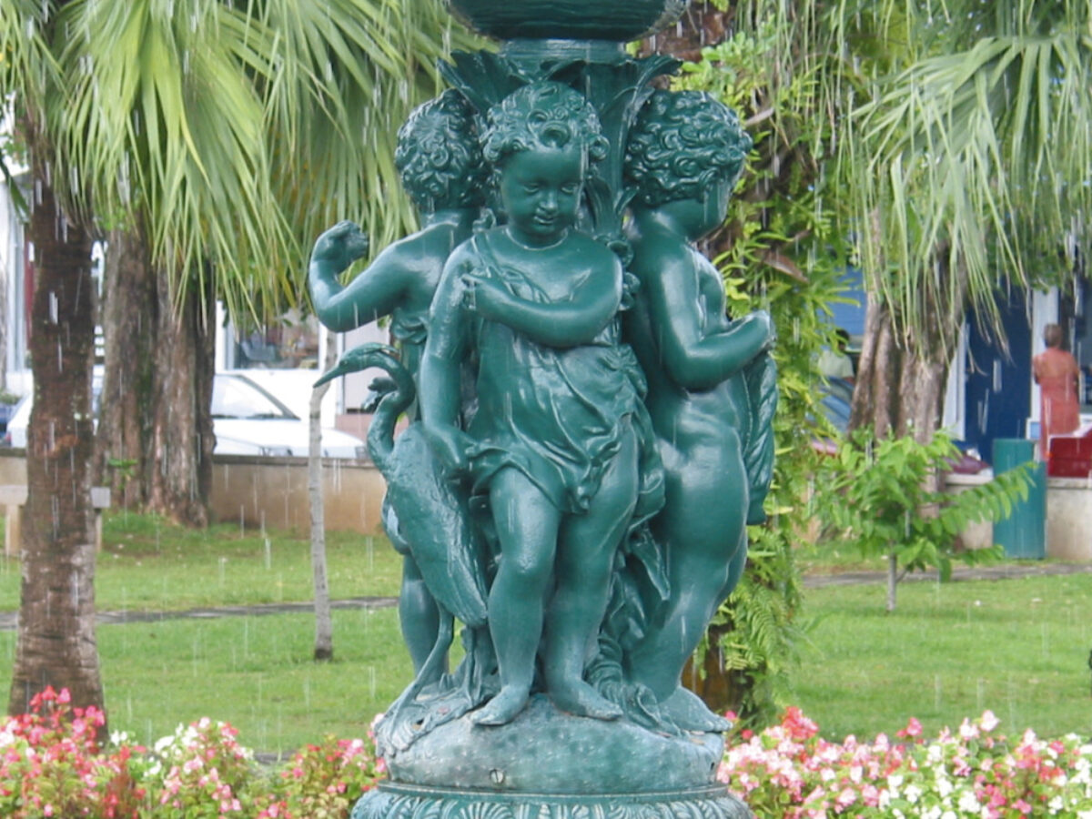Restauration Fontaine St Benoit 1