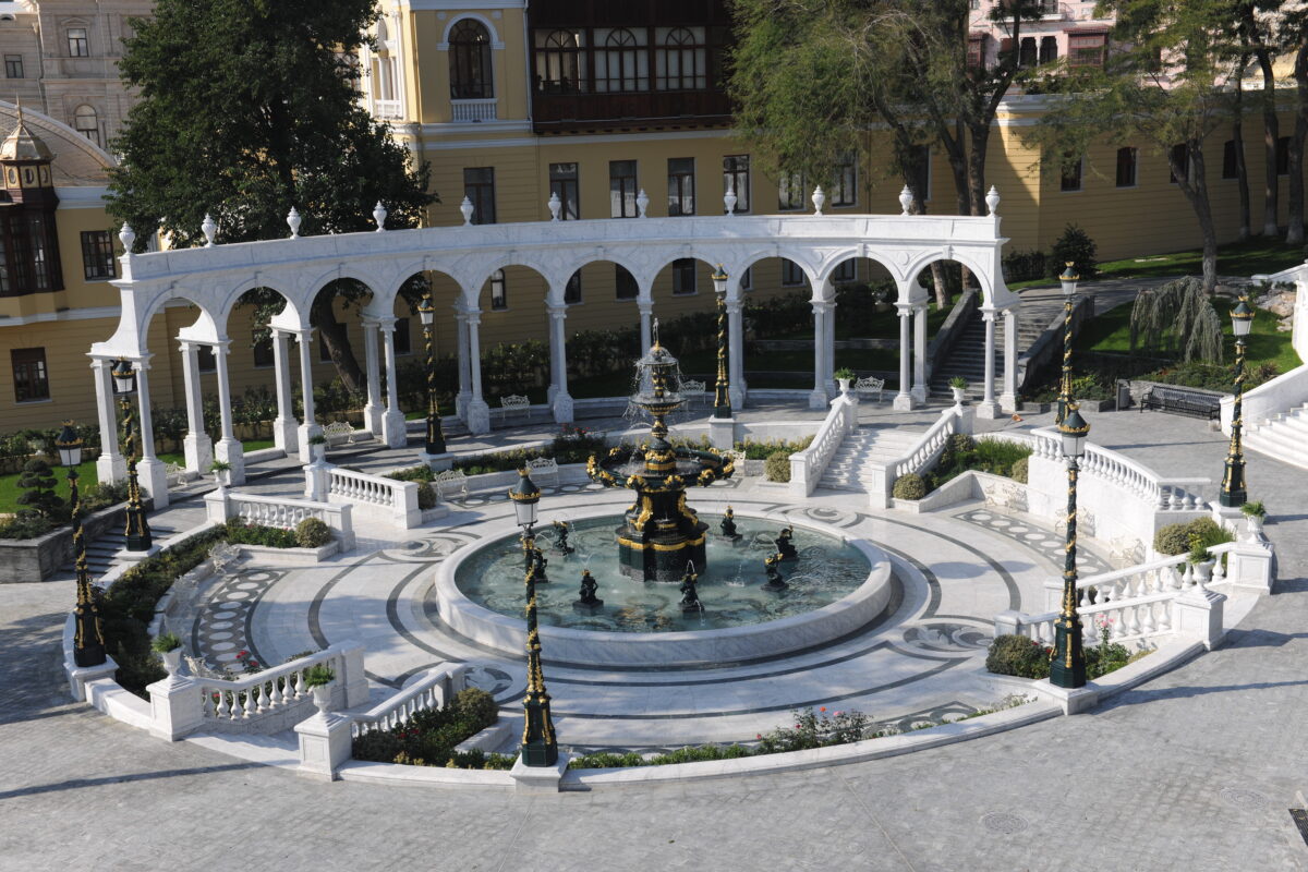 Baku Fountain 1